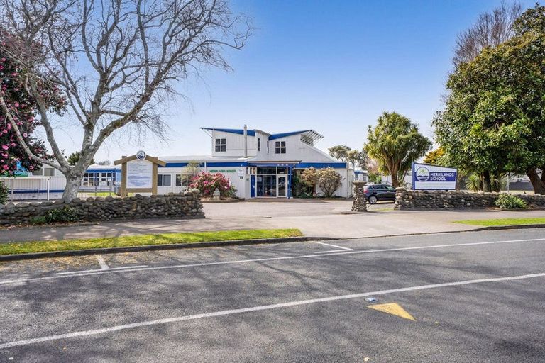 Photo of property in 12 Miro Street, Merrilands, New Plymouth, 4312
