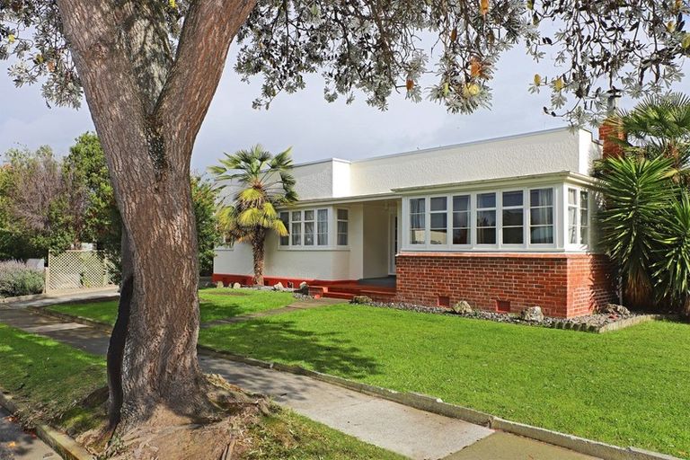 Photo of property in 1 Bedford Road, Marewa, Napier, 4110