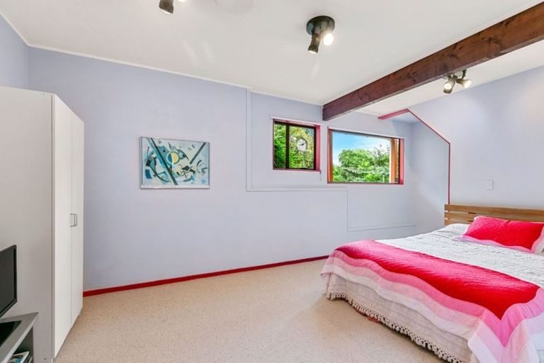 Photo of property in 41 Chapman Street, Johnsonville, Wellington, 6037