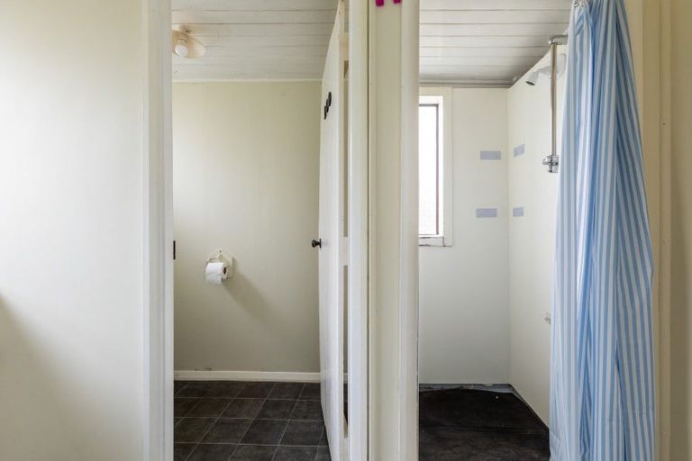 Photo of property in 12 Ormond Street, Woodville, 4920