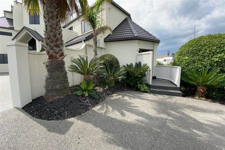Photo of property in 171 Oceanbeach Road, Mount Maunganui, 3116