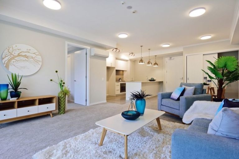 Photo of property in 178 Landmark Terrace, Orewa, 0931