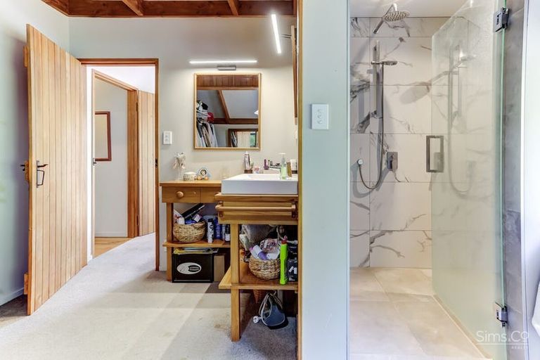 Photo of property in 235 No 2 Line, Okoia, Whanganui, 4572