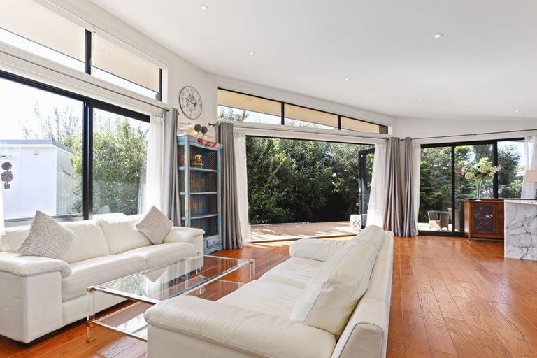 Photo of property in 129 Otaki Street, Kaiapoi, 7630