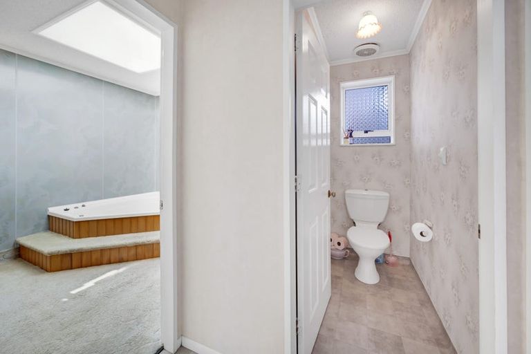 Photo of property in 29 Ngahere Street, Inglewood, 4330