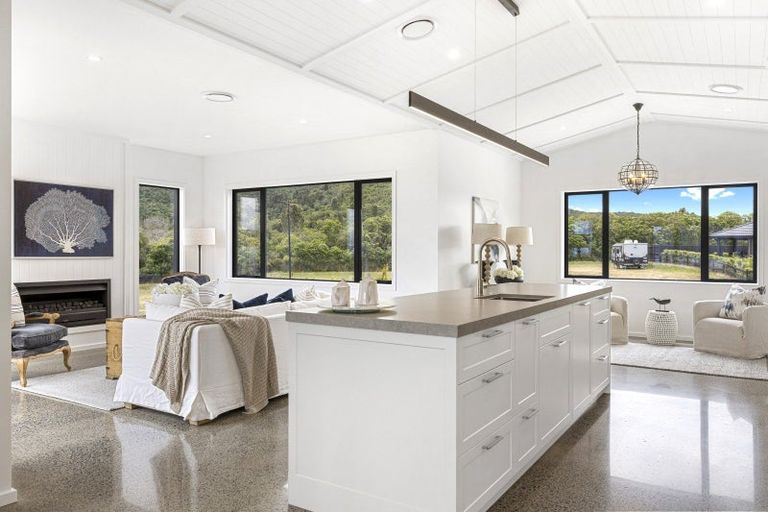Photo of property in 47 Seven Oaks Drive, Kinloch, 3377