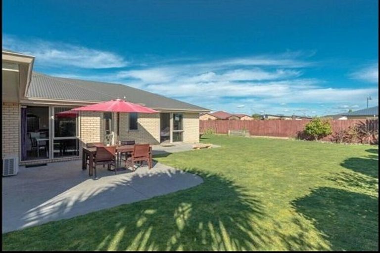 Photo of property in 10 Alderwick Place, Rototuna North, Hamilton, 3210