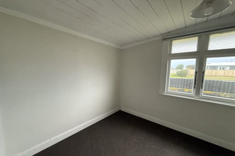 Photo of property in 163 Cornfoot Street, Castlecliff, Whanganui, 4501
