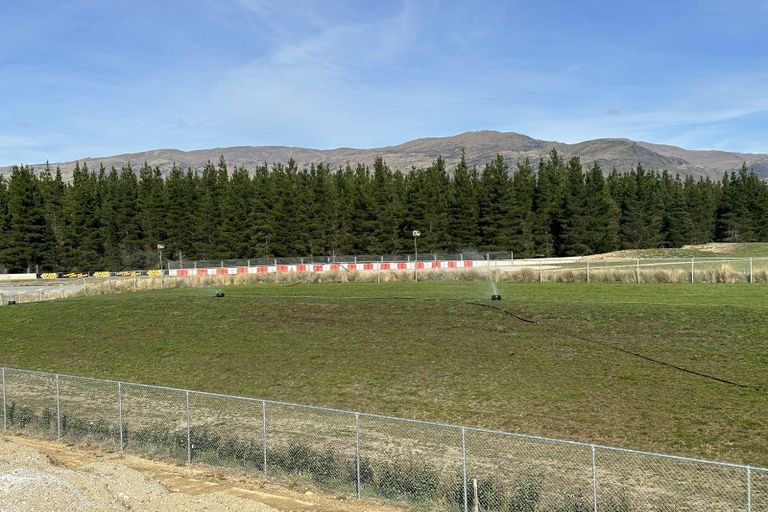 Photo of property in 6 Highlands Avenue, Cromwell, 9384