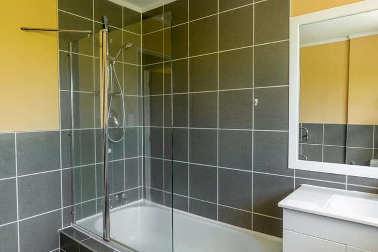 Photo of property in 4/36 Copley Street, New Lynn, Auckland, 0600