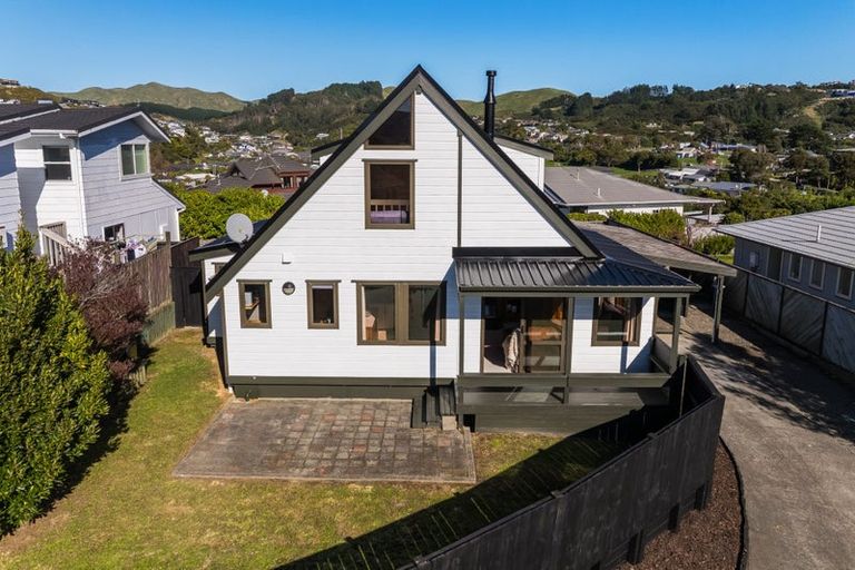 Photo of property in 90 Discovery Drive, Whitby, Porirua, 5024