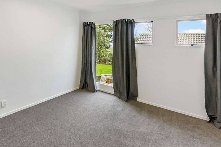 Photo of property in 27unit Willow Avenue, Hannahs Bay, Rotorua, 3010