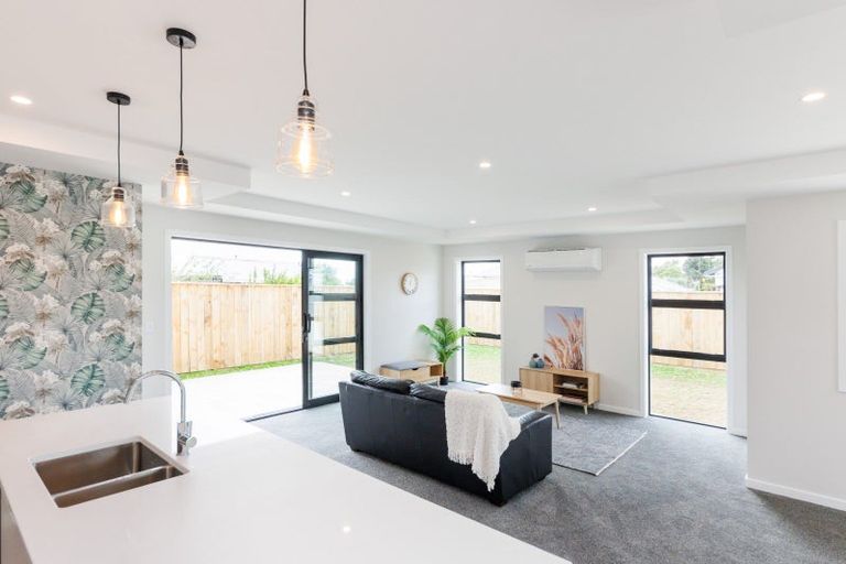 Photo of property in 13a Saxton Street, Levin, 5510