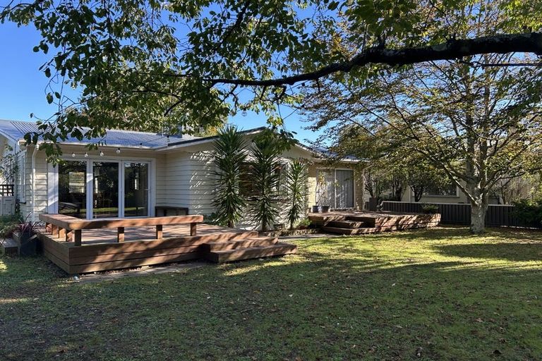 Photo of property in 43 Victoria Street, Carterton, 5713