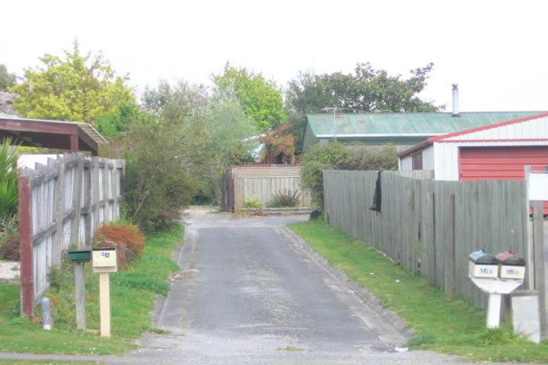 Photo of property in 16a Pohutukawa Drive, Owhata, Rotorua, 3010