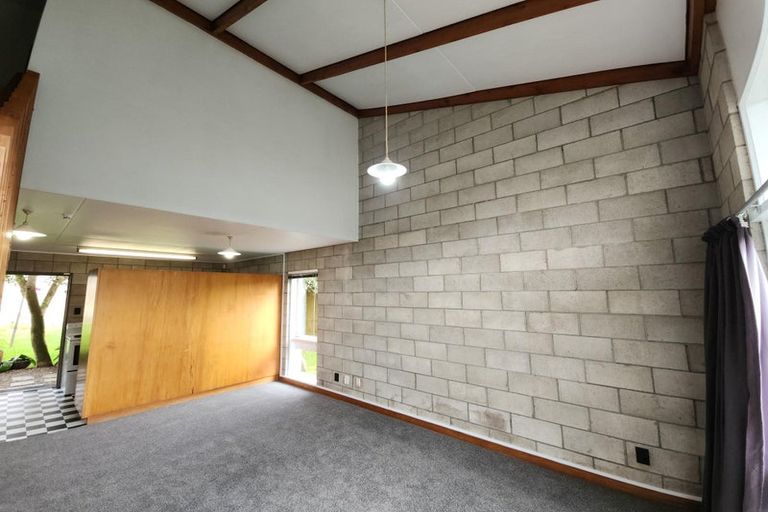 Photo of property in 13u2 May Street, Hamilton East, Hamilton, 3216