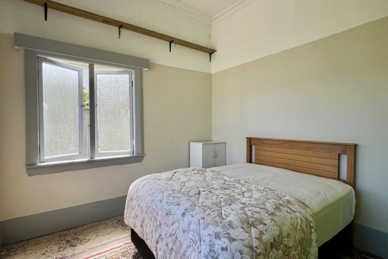 Photo of property in 31 Brougham Street, Westport, 7825