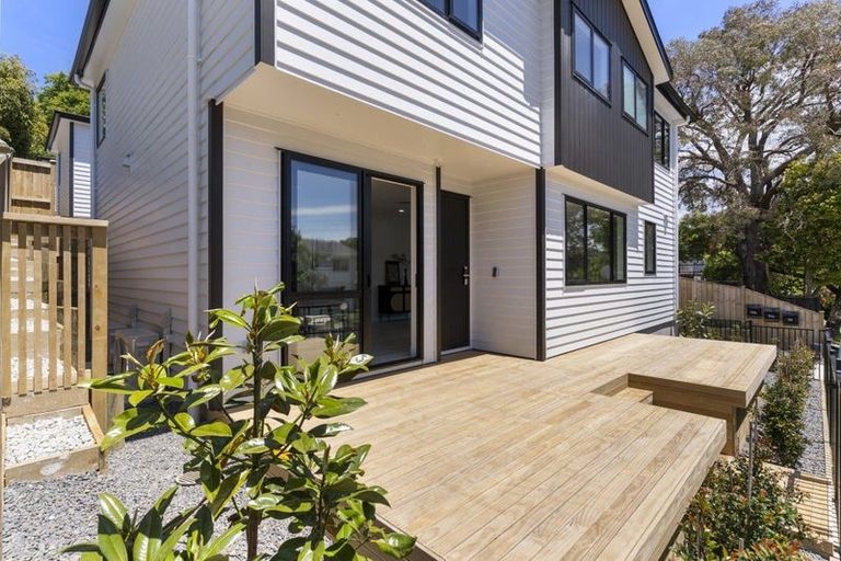 Photo of property in 90 Awaruku Road, Torbay, Auckland, 0630