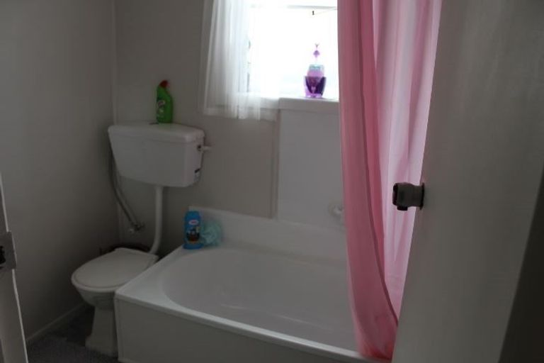 Photo of property in 40 Morvern Crescent, Tokoroa, 3420