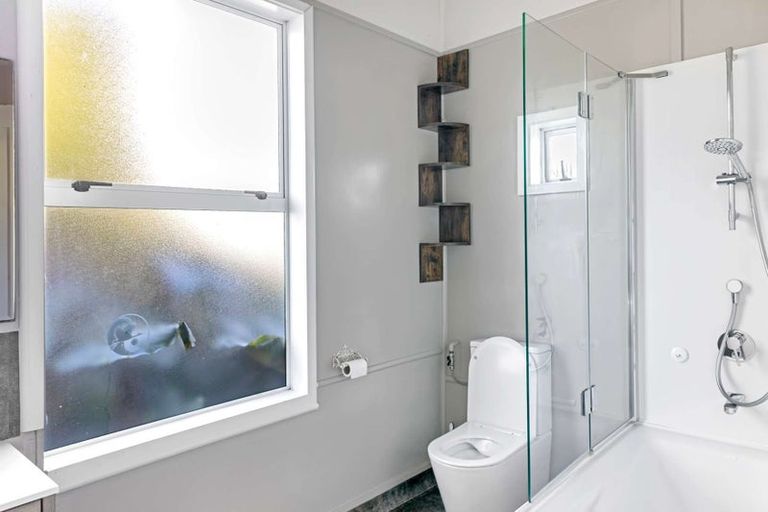 Photo of property in 164 Derby Street, Westport, 7825