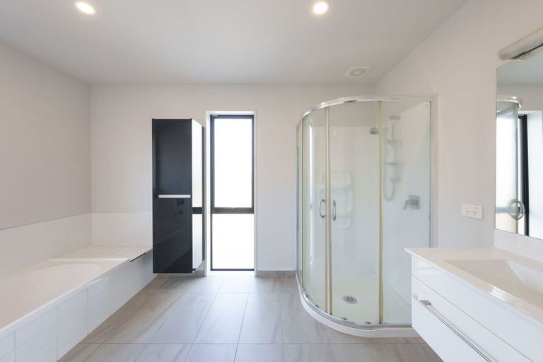 Photo of property in 38 Rawson Street, New Brighton, Christchurch, 8083