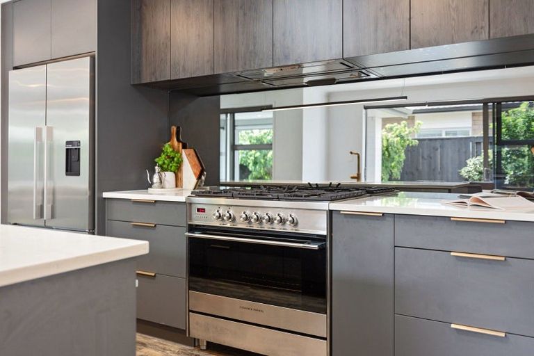 Photo of property in 21 Kahuparere Crescent, Pyes Pa, Tauranga, 3112