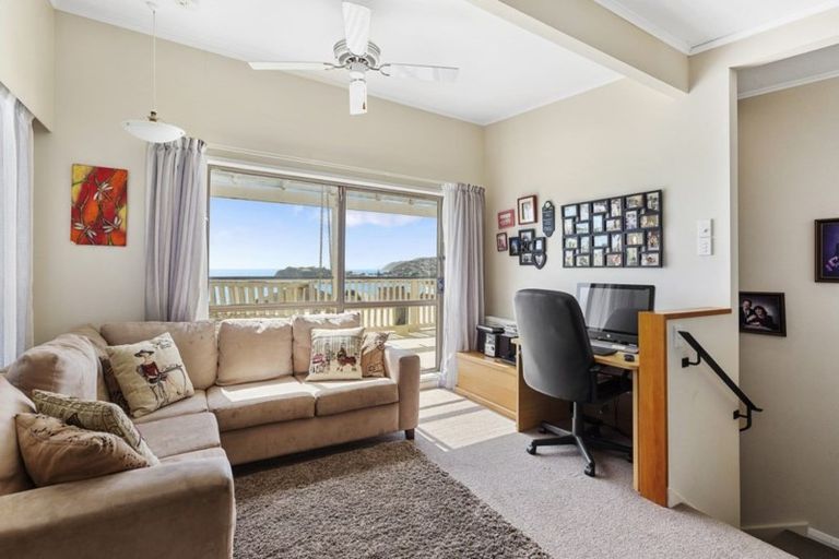 Photo of property in 43 Tireti Road, Titahi Bay, Porirua, 5022
