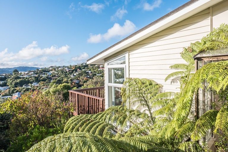Photo of property in 25 Voltaire Street, Karori, Wellington, 6012