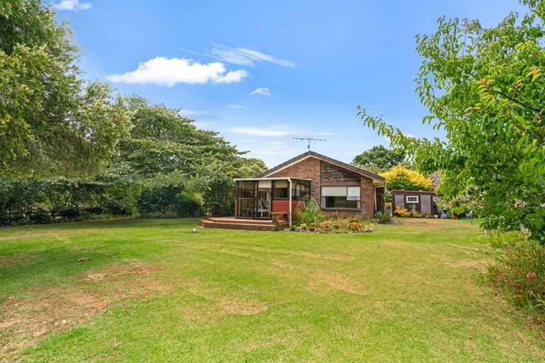 Photo of property in 15 Eggleton Road, Patumahoe, Pukekohe, 2679