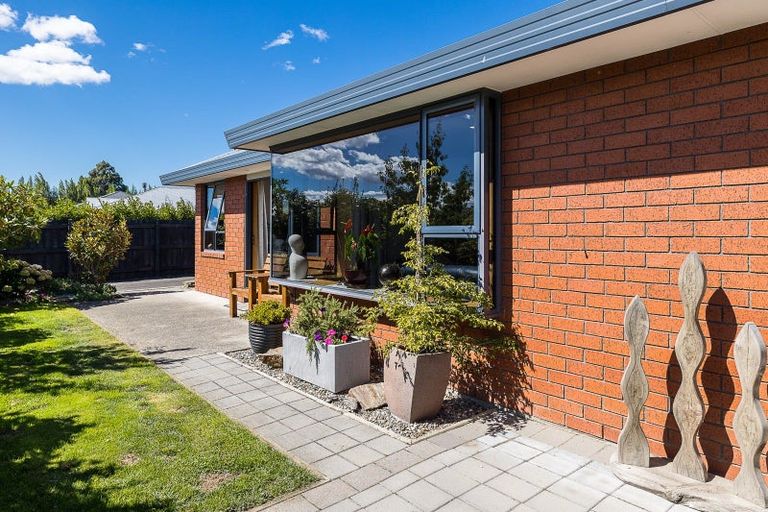 Photo of property in 114 Hagart-alexander Drive, Mosgiel, 9024