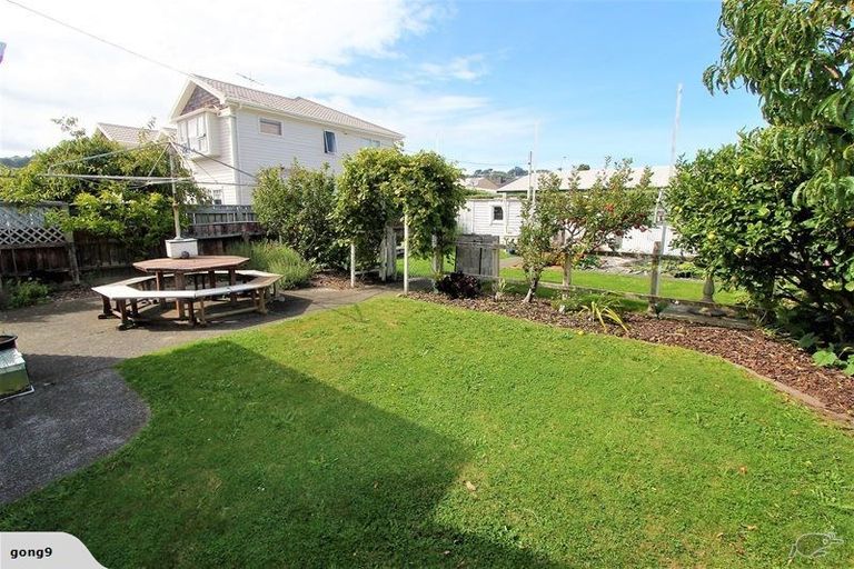 Photo of property in 6 Fife Lane, Miramar, Wellington, 6022