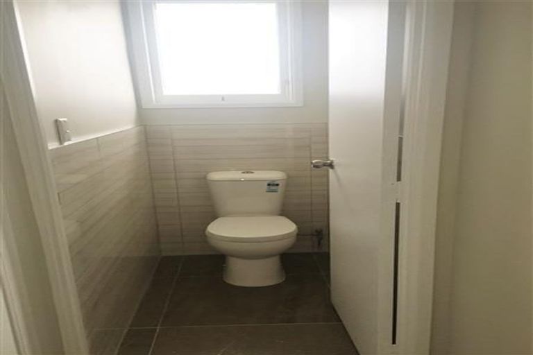 Photo of property in 521 Massey Road, Mangere, Auckland, 2022