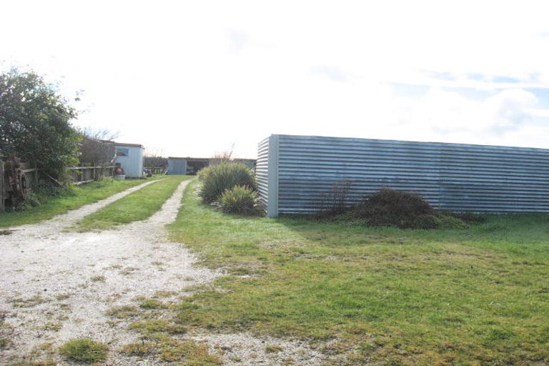 Photo of property in 43 Somerville Street, Woodend, Invercargill, 9877