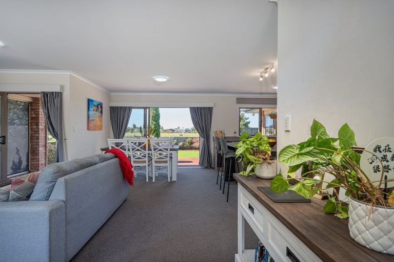 Photo of property in 48 Carina Way, Whitianga, 3510
