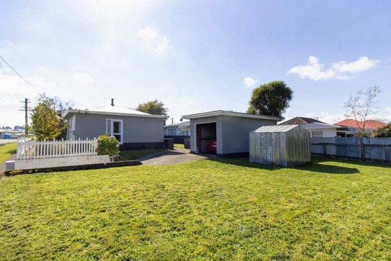 Photo of property in 9 Pembroke Road, Stratford, 4332