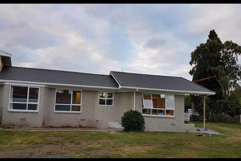 Photo of property in 68 Grove Road, Papakura, 2110