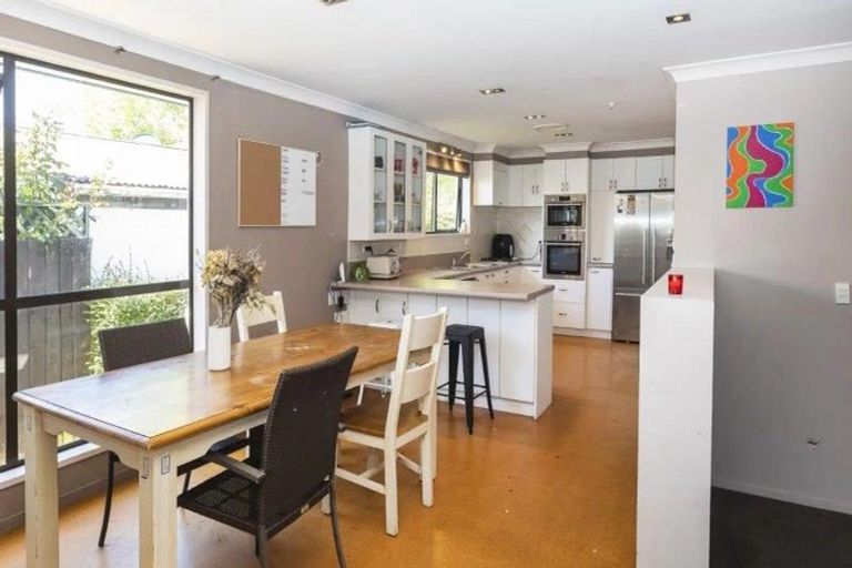 Photo of property in 52 Parkstone Avenue, Ilam, Christchurch, 8041