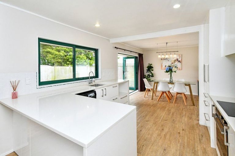 Photo of property in 46 Wairere Road, The Gardens, Auckland, 2105