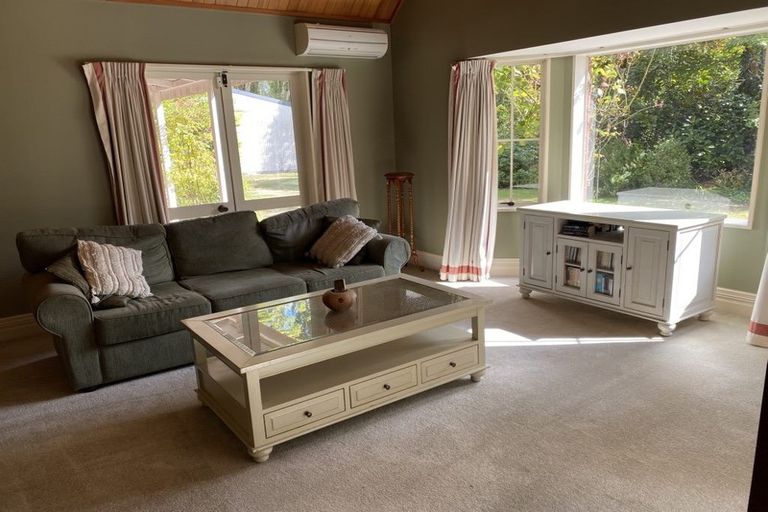 Photo of property in 426 Sawyers Arms Road, Harewood, Christchurch, 8051