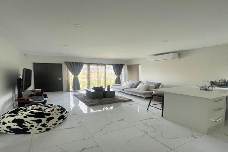 Photo of property in 15 Rongomai Street, Helensville, 0800