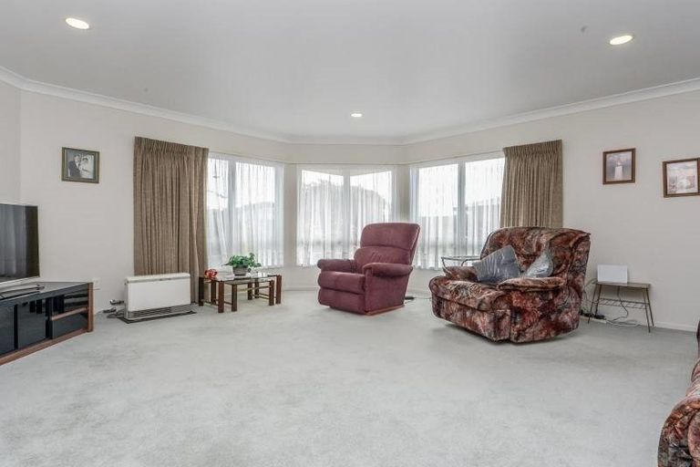 Photo of property in 8 Admiral Crescent, Flagstaff, Hamilton, 3210