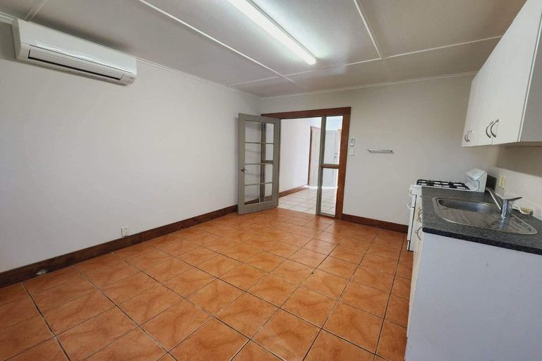 Photo of property in 100 Puriri Street, Gonville, Wanganui, 4501