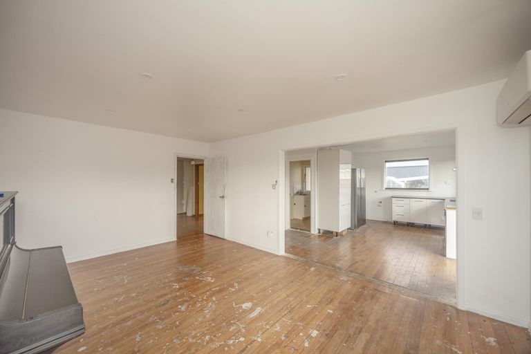Photo of property in 30 Oban Street, Holmes Hill, Oamaru, 9401