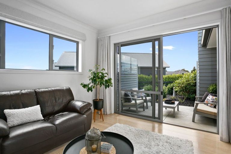 Photo of property in 18 Mike Smith Drive, Cambridge, 3434