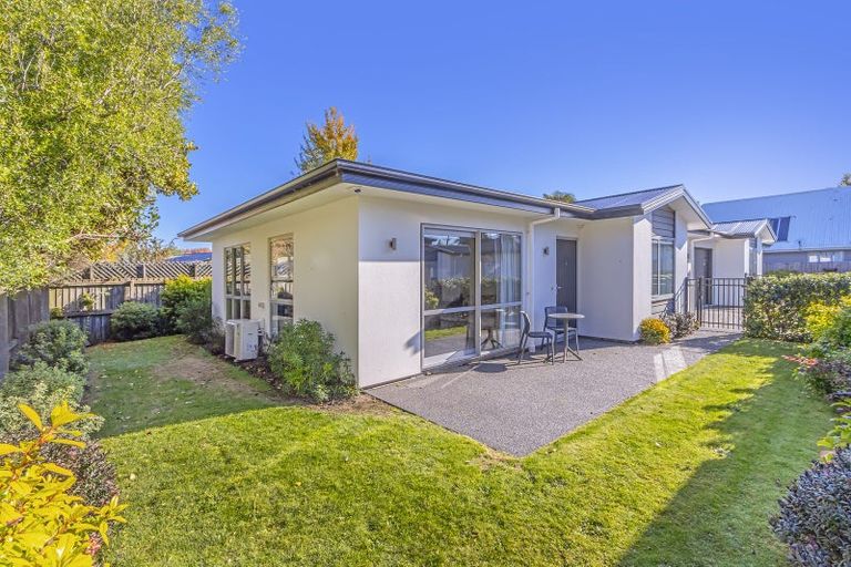 Photo of property in 2/361 Avonhead Road, Avonhead, Christchurch, 8042