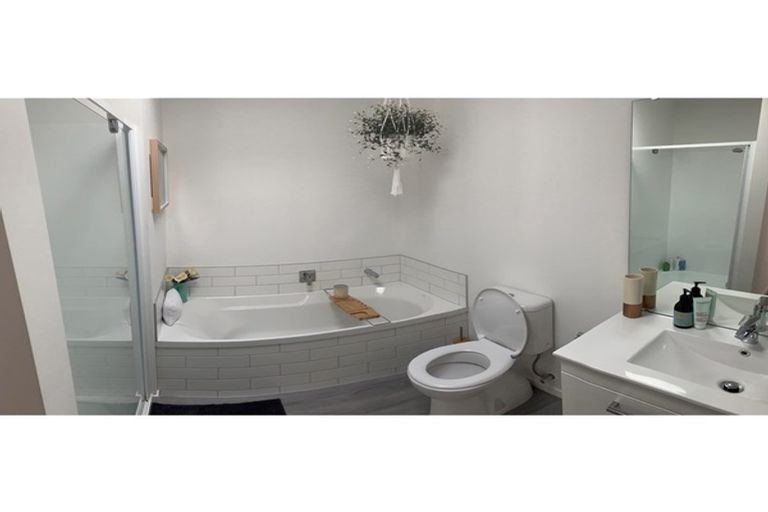 Photo of property in 5 Mettle Lane, Papakura, 2110