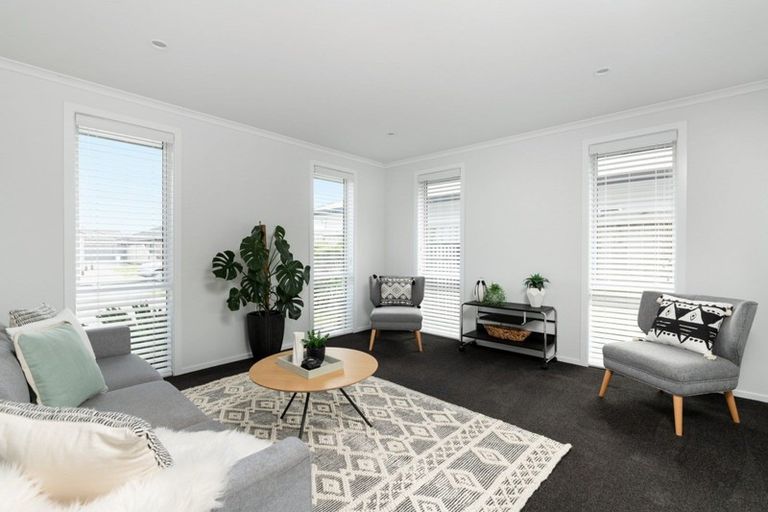 Photo of property in 12 Harding Drive, Papamoa Beach, Papamoa, 3118