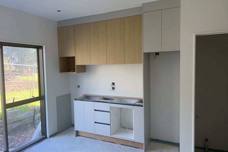 Photo of property in 30a/4 Tirimoana Road, Te Atatu South, Auckland, 0602