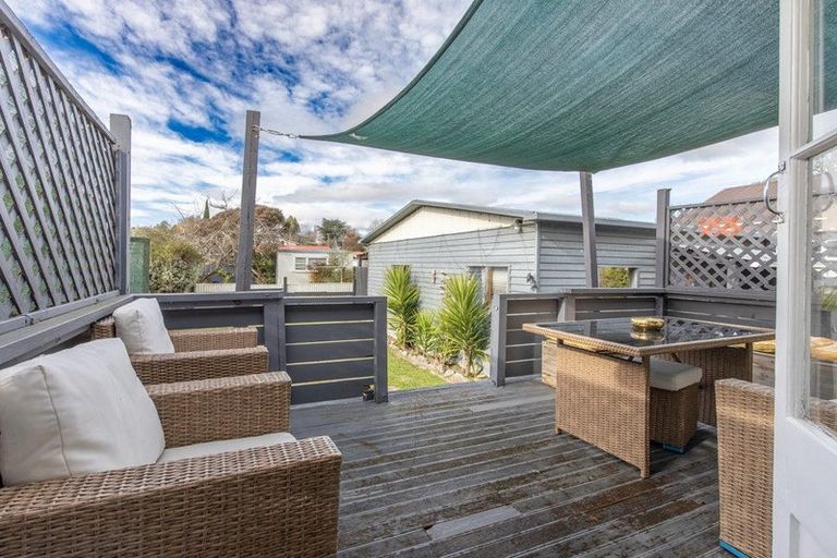 Photo of property in 65 Great North Road, Waipawa, 4210