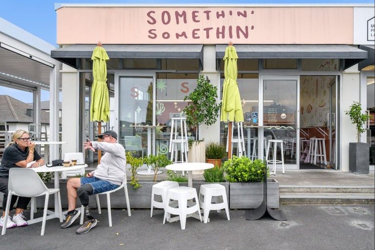 Photo of property in 8e Heath Street, Mount Maunganui, 3116